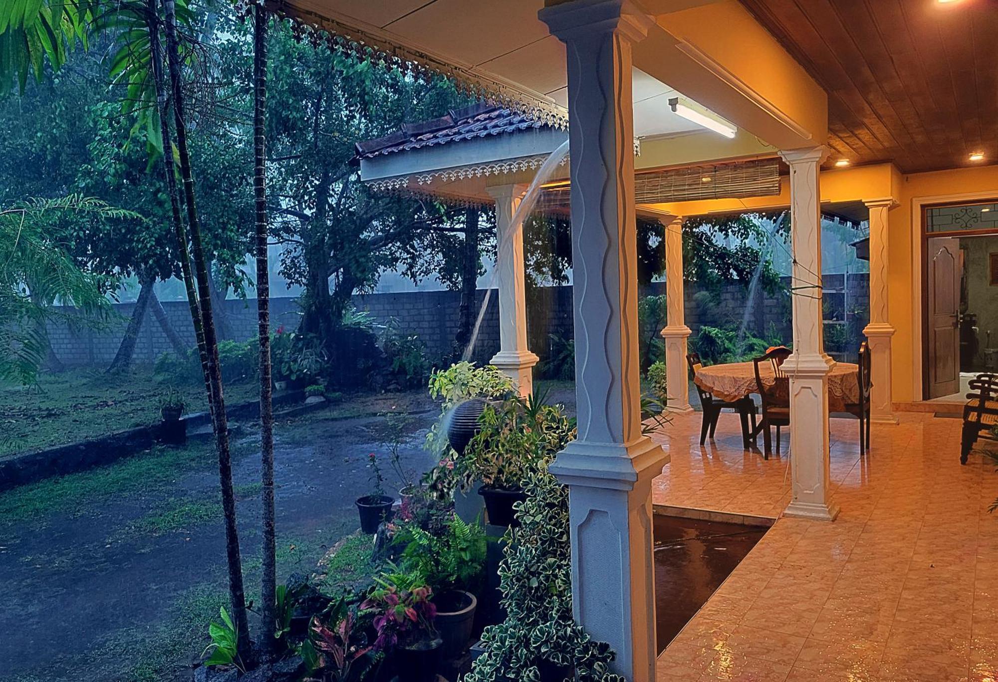 Coco Homestay *